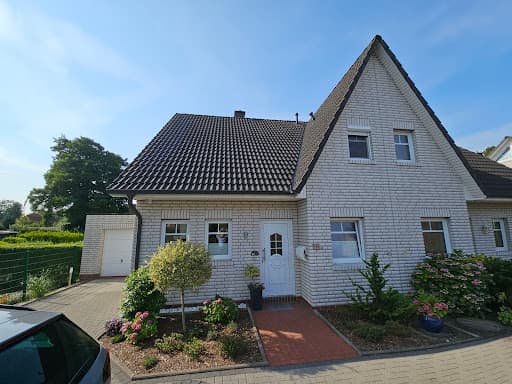 Grozema GmbH - 24/7 Einblasdämmung Kerndämmung Spritzschaum — Kundenfoto